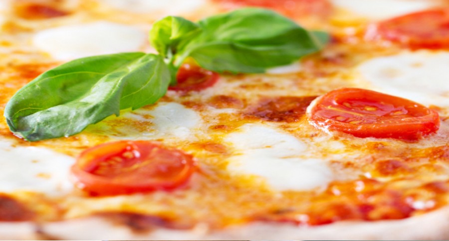 Pizza, sfoglia o brisé: cento idee rapide in cucina